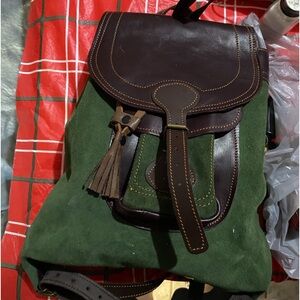 Leather backpack, don’t believe it’s Duluth Minn but still very high quality